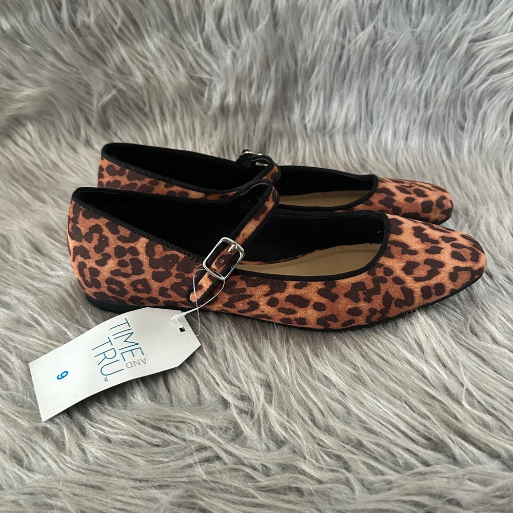 Time And Tru Mary Jane Leopard Shoes Women Size 9 Brown Cheetah Flats